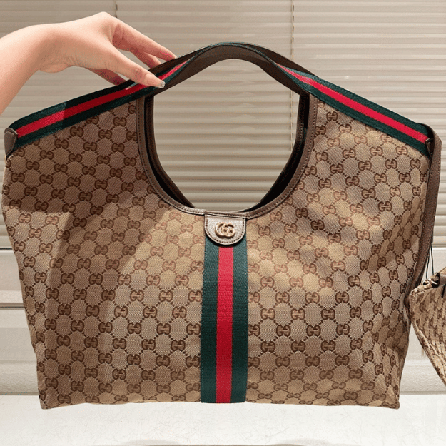 Gucci Giglio Large Tote Bag Gg Canvas 16.5 Inches ‎853971 FAFFP 2547