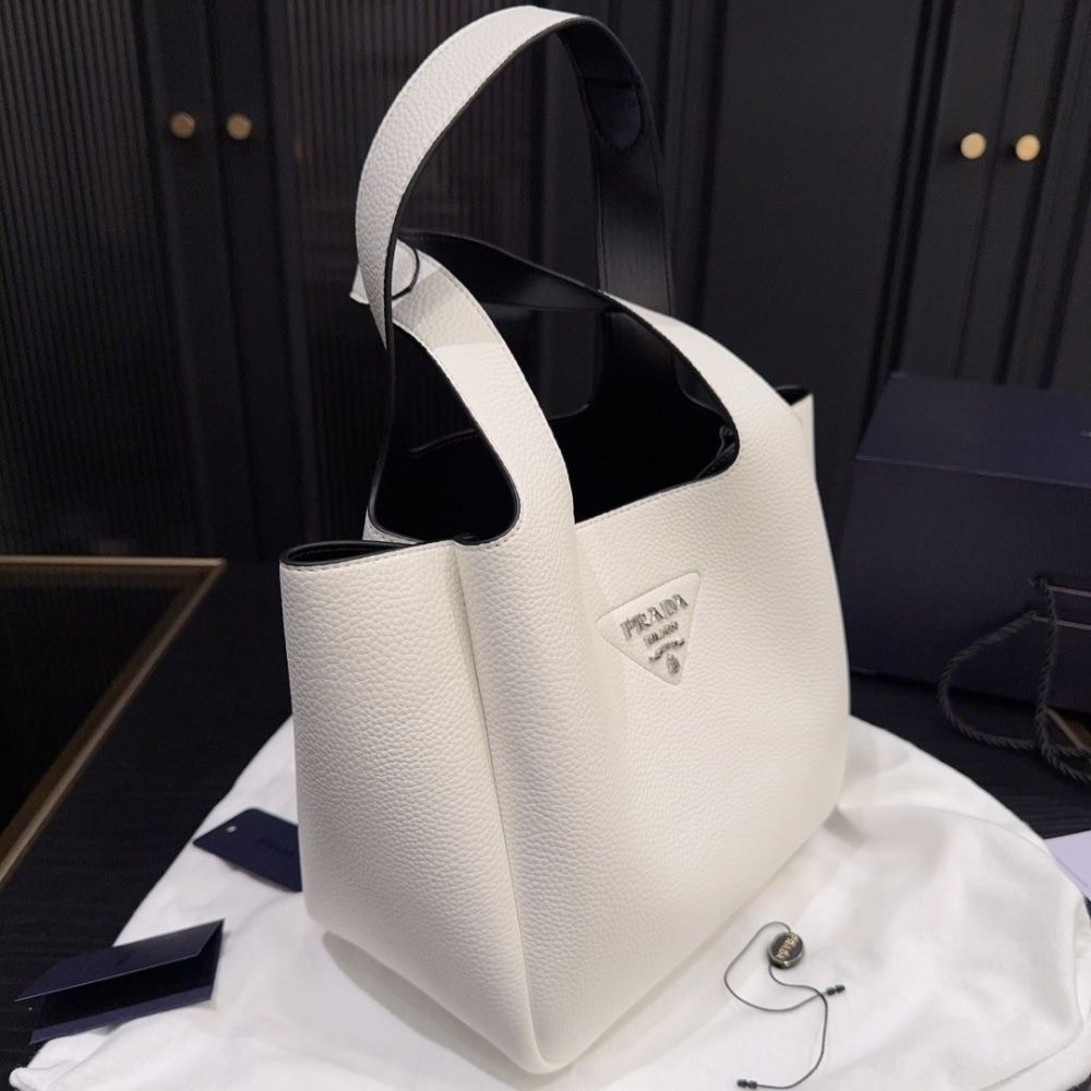 Prada Small Leather Tote Bag White 9.4 Inches 1Bg335 2Dkv F0Qo3 V Onm
