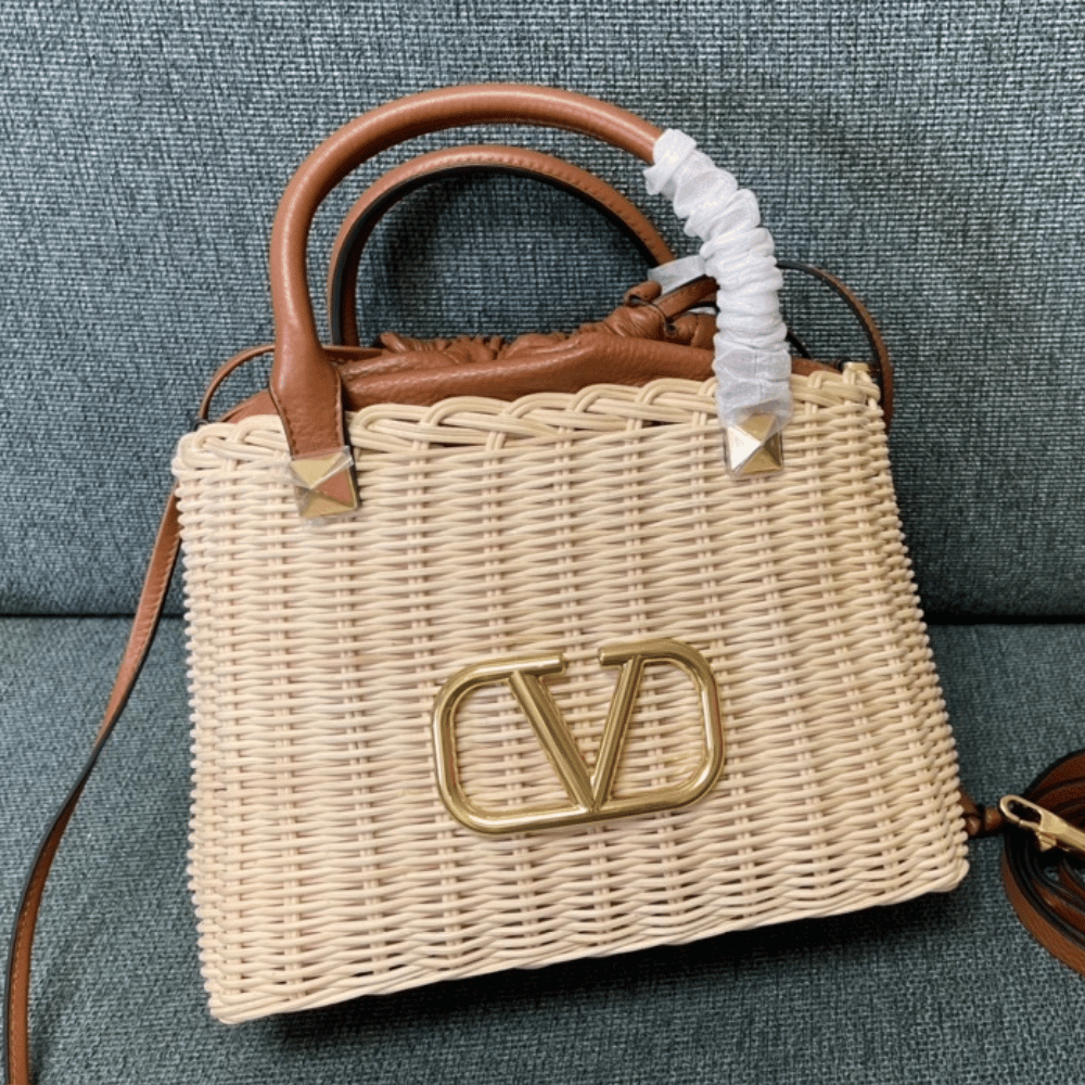 Valentino Vlogo Wicker Bag 9.8 Inches 7W2B0K53CU_249