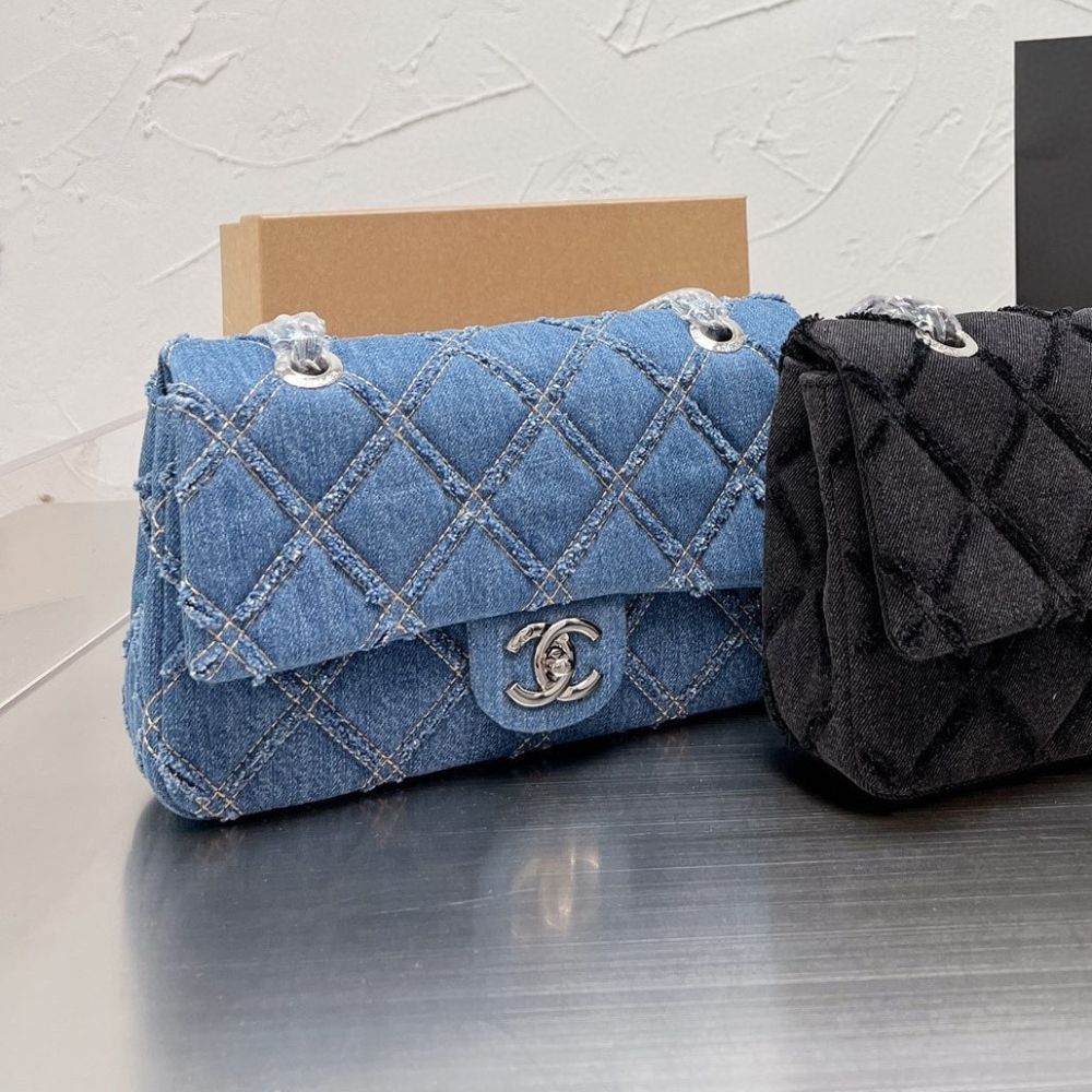 Chanel Cc Chain Flap Quilted Denim Jumbo Blue 9.8 Inches