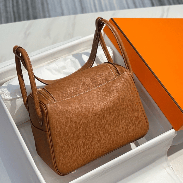 Hermès Lindy 26 Bag Tan/Camel 10.2 Inches
