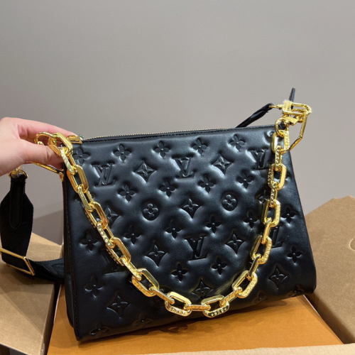 Louis Vuitton Coussin PM Black 10.2-Inch M21260