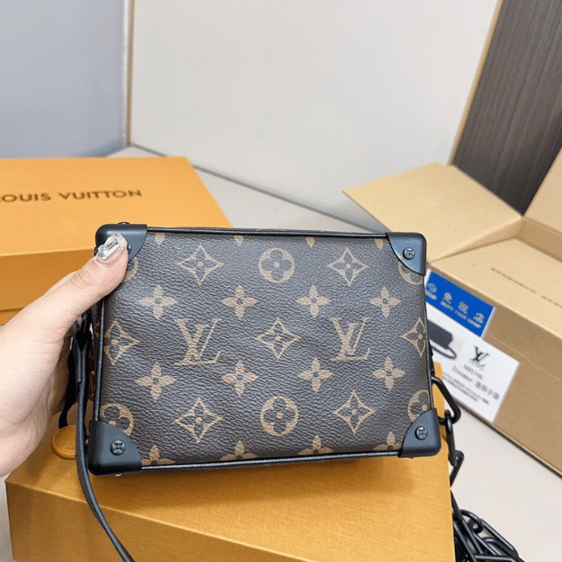 Louis Vuitton Soft Trunk Monogram 7.5 Inches