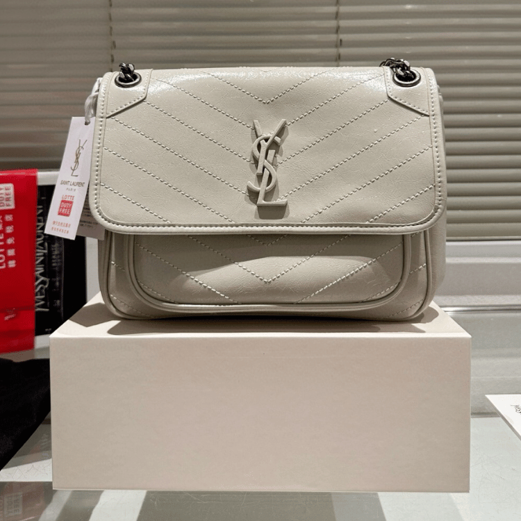 Saint Laurent Niki Bag Gray Quilted 11 Inches