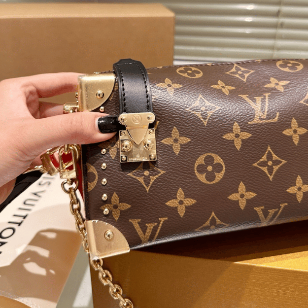 Louis Vuitton Slim Trunk Monogram 9.1 Inches