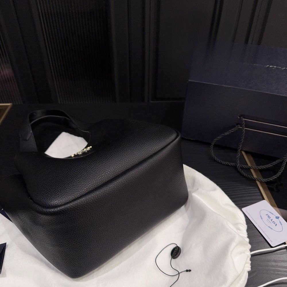 Prada Small Leather Tote Bag Black 9.4 Inches 1Bg335 2Dkv F0632 V Onm