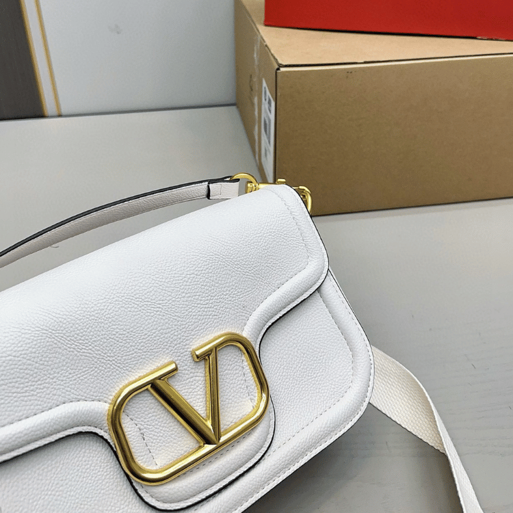 Valentino Vlogo Shoulder Bag White 8.7 Inches 4W2B0N20Imz_098