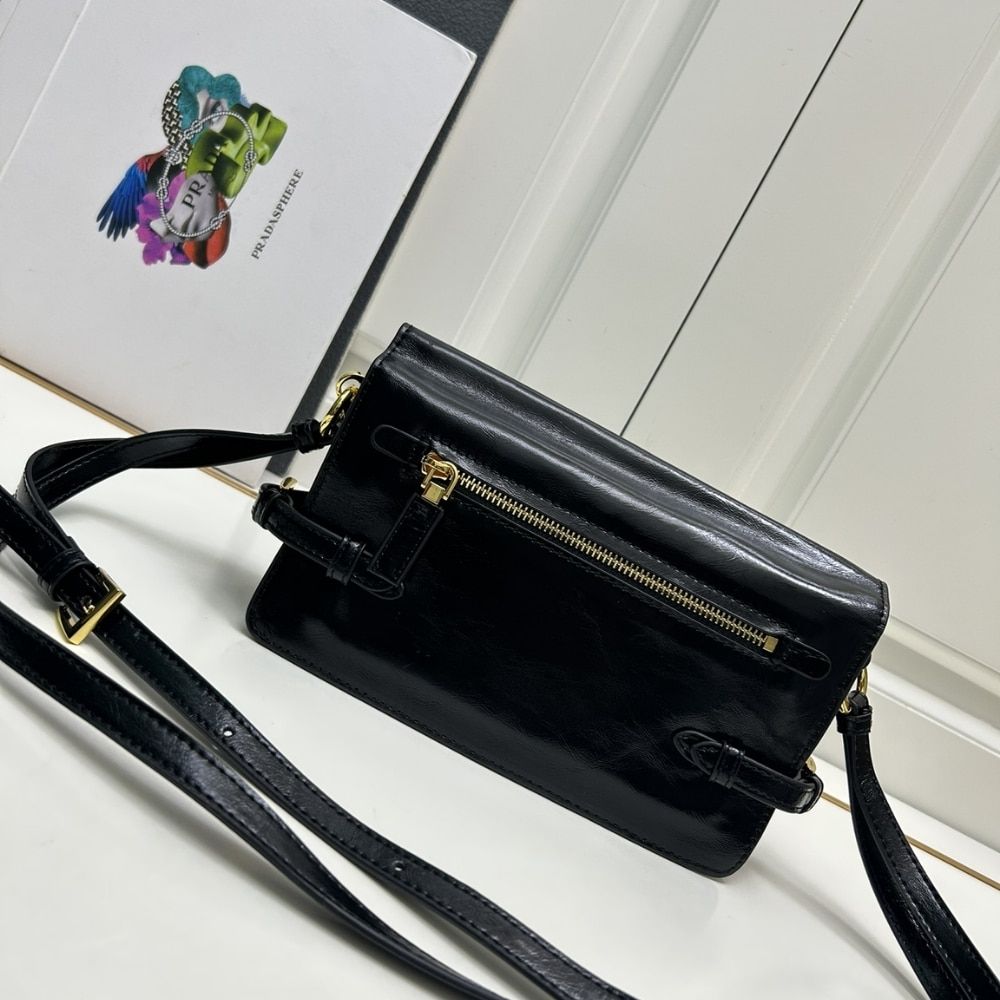 Prada Leather Shoulder Bag Black 9.1 Inches 1Bd082 2Cyr F0002 V Dvj